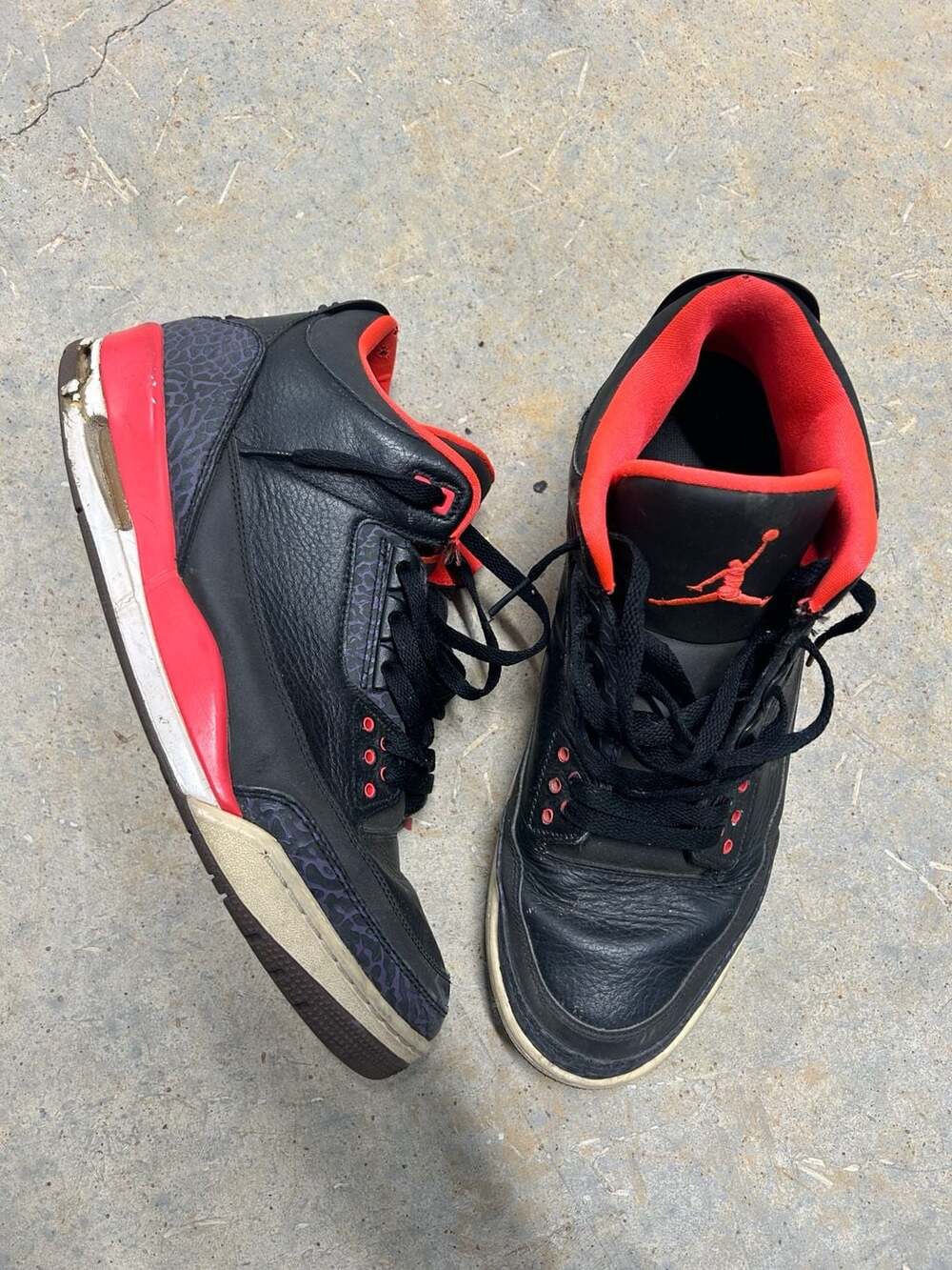 Air Jordan retro 3 Retro Crimson, Size 13